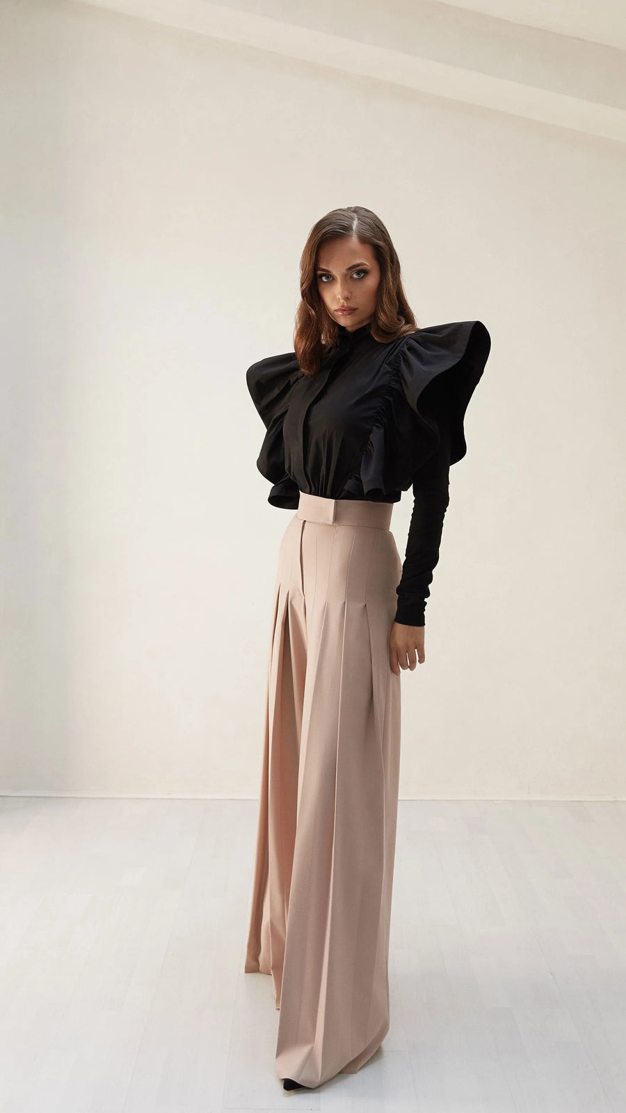 Pleated wide - leg pants